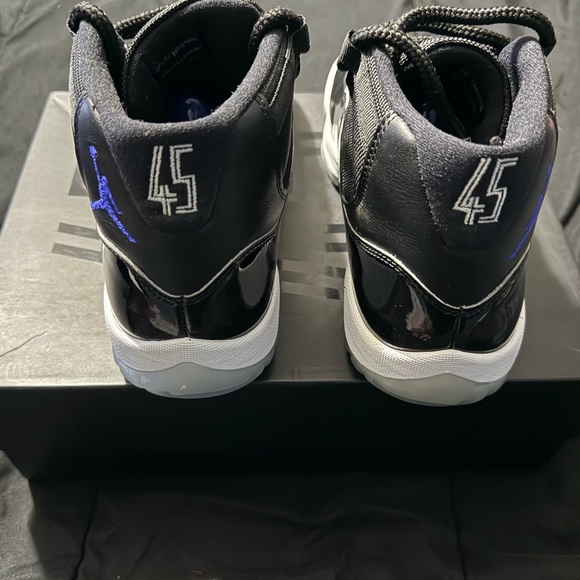 Jordan 11 Retro Space Jams Nike - Picture 7 of 14